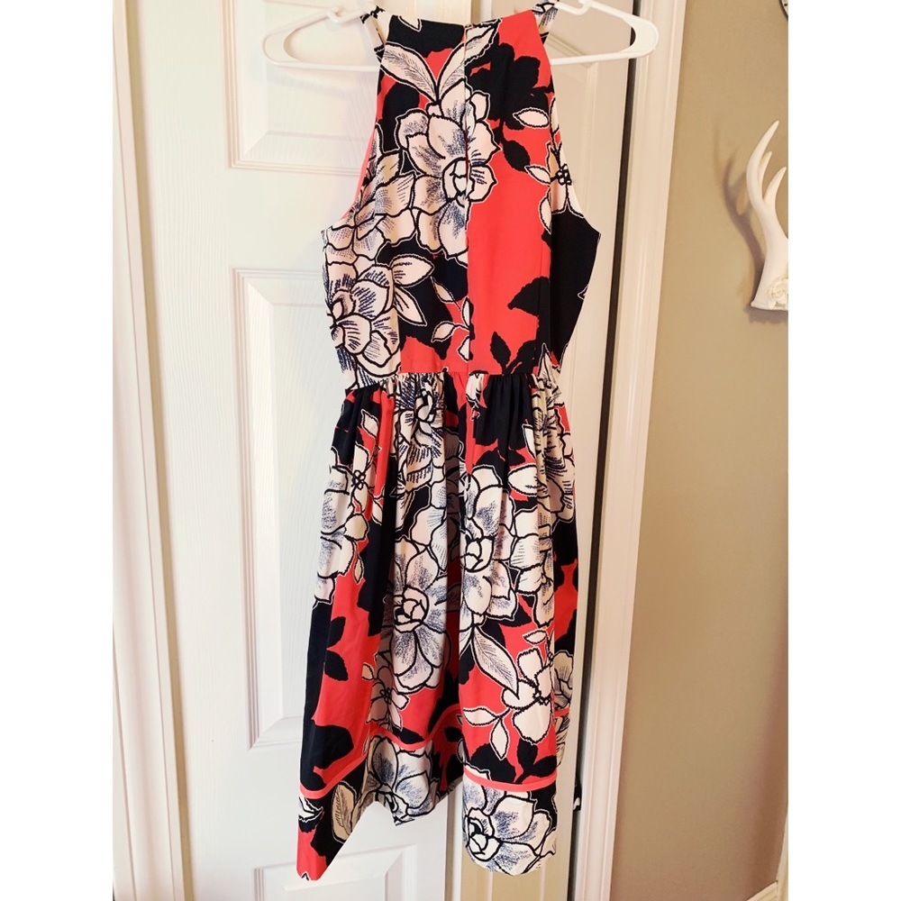 Vince Cameron Floral Fit and Flare Dress - Picture 3 of 5